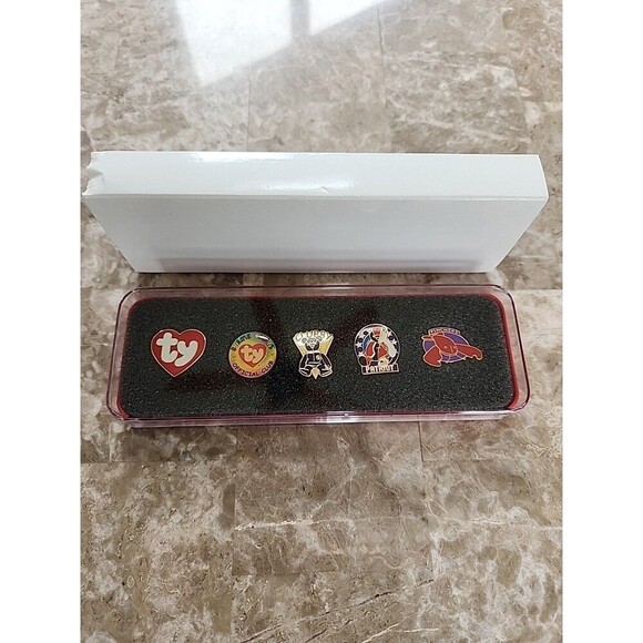 TY Beanie Babies Collectors Pin Set - Picture 1 of 4